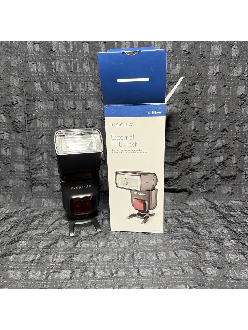 Insignia NS-DXFL2N Full Automatic TTL Operation Flash Built In Wide Angle Lens